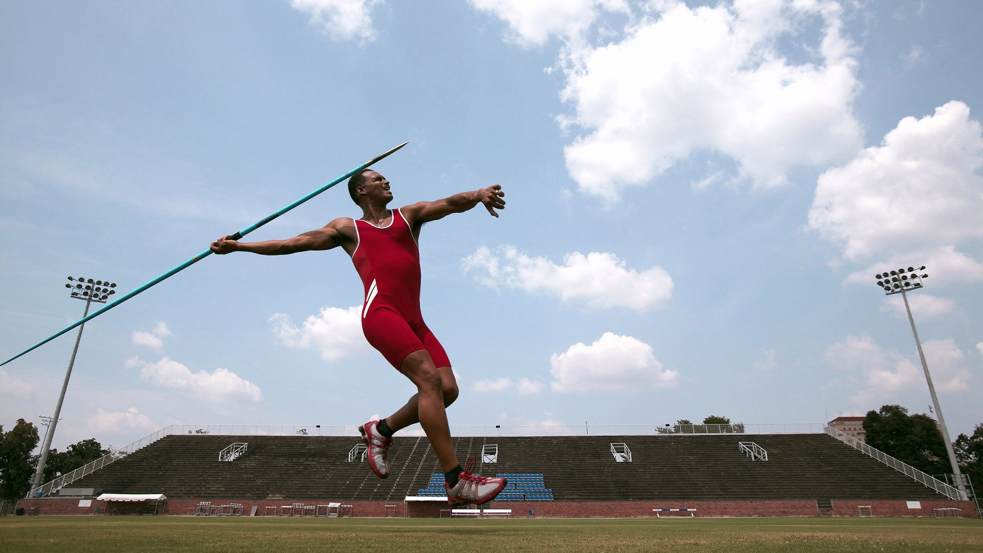 大型深海潜水探索活动，海底奇观等待勇者发现，深海潜水好玩吗